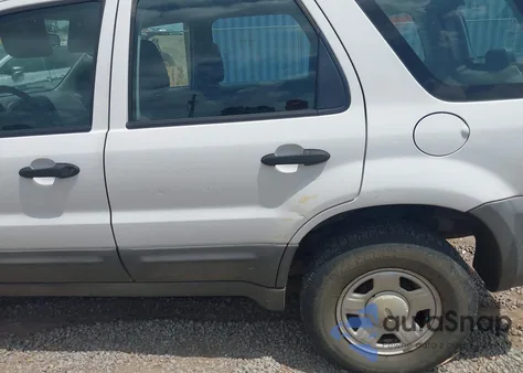 2005 Ford Escape Xls из США, поврежденный, VIN 1FMYU02Z75KB43599